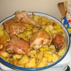 Куриные окорочка с картошкой