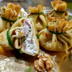 Праздничные блинные мешочки с начинкой